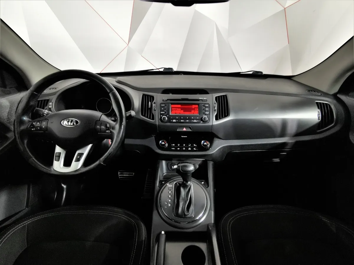 Kia Sportage 2.0 AT 4WD (150 л.с.) Luxe Оранжевый в АВИЛОН. Слайд №13