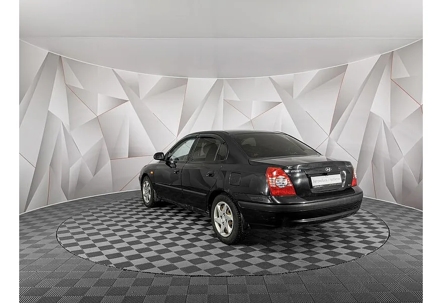 Hyundai Elantra 1.6 MT (105 л.с.) Черный в АВИЛОН. Слайд №4