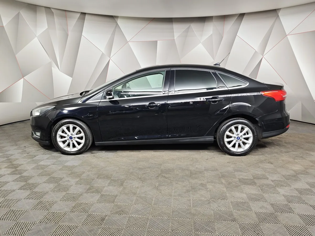 Ford Focus 1.5 EcoBoost AT (150 л.с.) Titanium Черный в АВИЛОН. Слайд №5