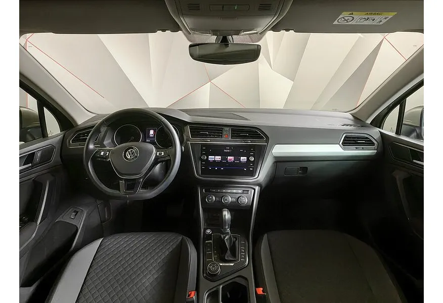 Volkswagen Tiguan 1.4 TSI 4Motion DSG (150 л.с.) Comfortline Бежевый в АВИЛОН. Слайд №12