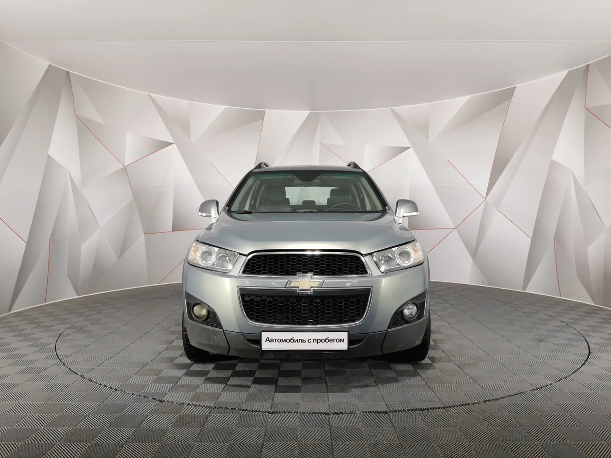Chevrolet Captiva 2.4 AT (5 мест) (167 л.с.) LT Серый в АВИЛОН. Слайд №7