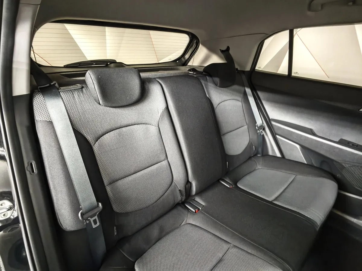 Hyundai Creta 2.0 AT (149 л.с.) Travel Черный в АВИЛОН. Слайд №17