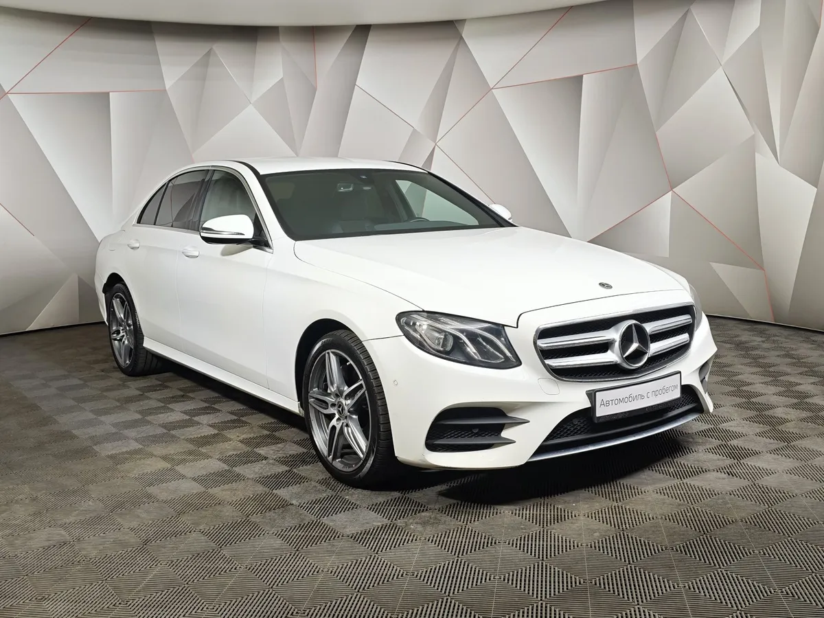 Mercedes-Benz E-Класс E 200 4MATIC 9G-TRONIC (184 л.с.) Белый в АВИЛОН. Слайд №3