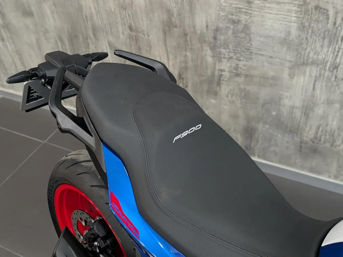 BMW Motorrad F 900 R F 900 R 895 см³ 895 Синий в АВИЛОН. Слайд №2