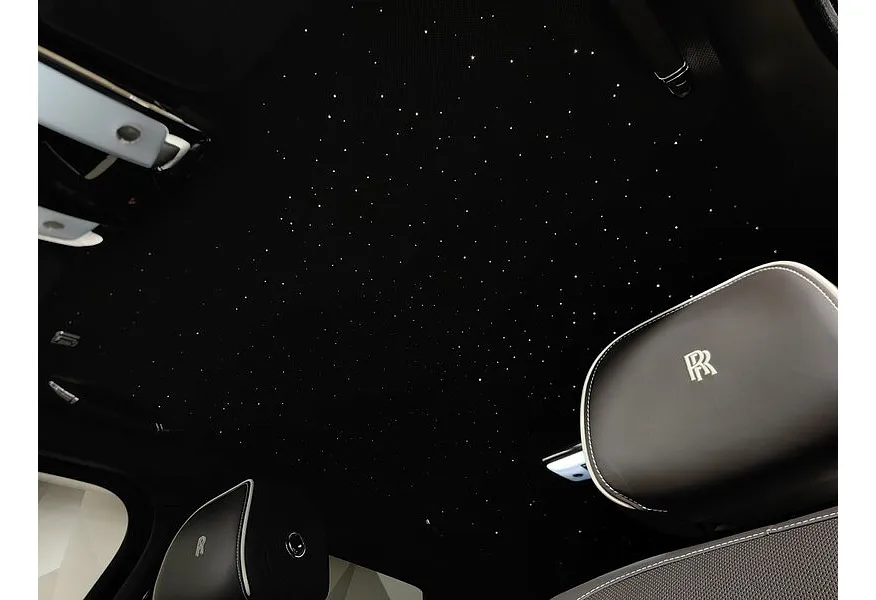 Rolls-Royce Cullinan 6.75 AT AWD (571 л.с.) Individual Черный в АВИЛОН. Слайд №27