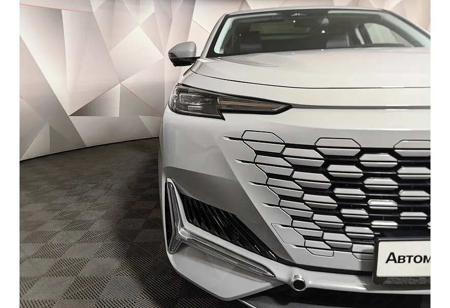 Changan UNI-K 2.0 AT 4WD (226 л.с.) Tech Серый в АВИЛОН. Слайд №10