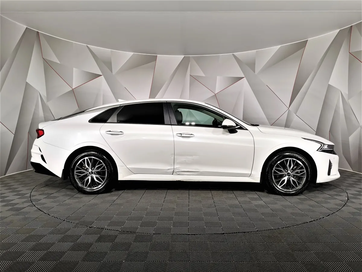 Kia K5 2.0 AT (240 л.с.) Premium Белый в АВИЛОН. Слайд №6