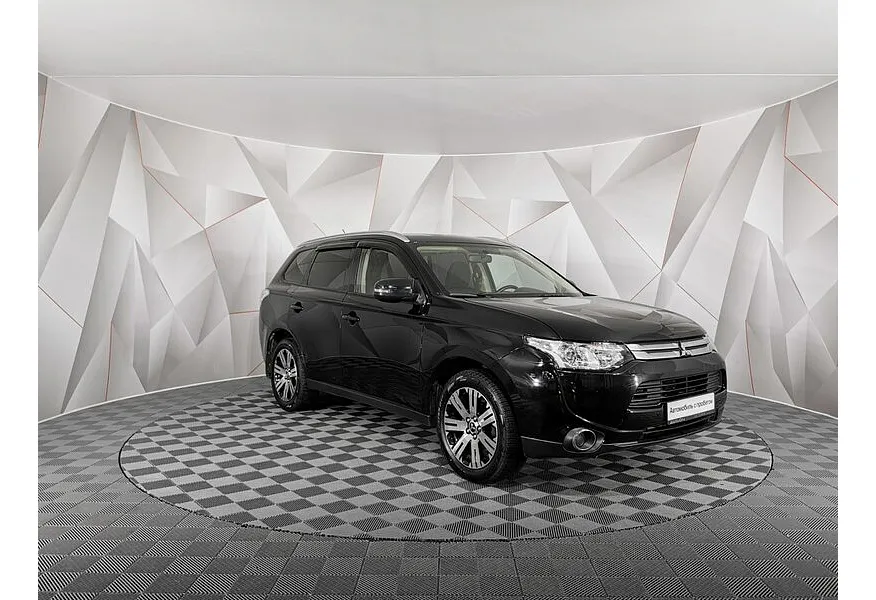 Mitsubishi Outlander 2.0 CVT (146 л.с.) Invite Черный в АВИЛОН. Слайд №3