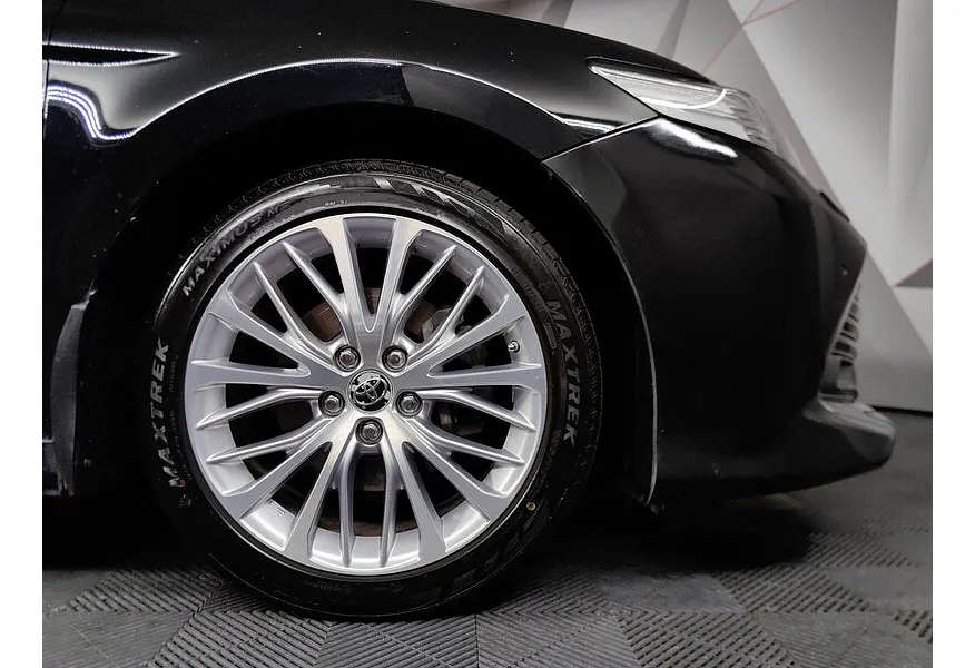 LIVE. Слайд №16