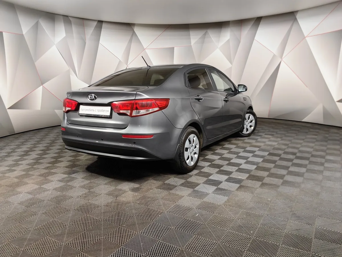 Kia Rio 1.6 AT (123 л.с.) Comfort Серый в АВИЛОН. Слайд №2