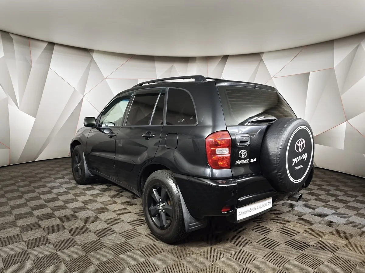 Toyota RAV4 2.4 AT FWD (163 л.с.) Черный в АВИЛОН. Слайд №4
