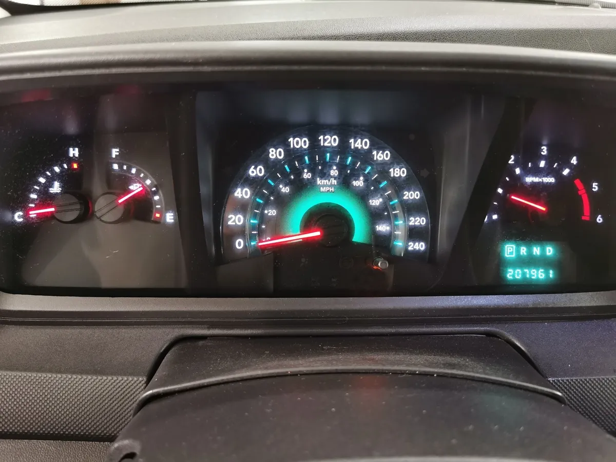 Dodge Journey 2.0 d AMT (140 л.с.) Черный в АВИЛОН. Слайд №16