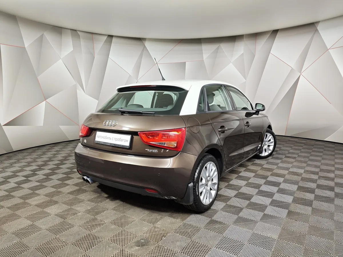 Audi A1 1.4 TFSI S-tronic (122 л.с.) Коричневый в АВИЛОН. Слайд №2