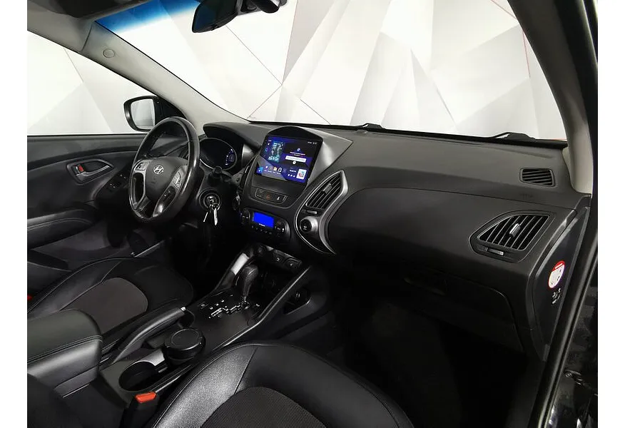 АВИЛОН - Hyundai ix35 2.0 CRDi AT 4WD (184 л.с.) Comfort Черный - slide 11