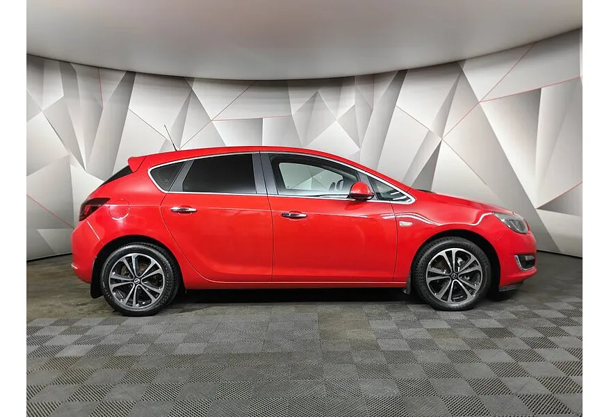 Opel Astra 1.4 Turbo AT (140 л.с.) Красный в АВИЛОН. Слайд №4