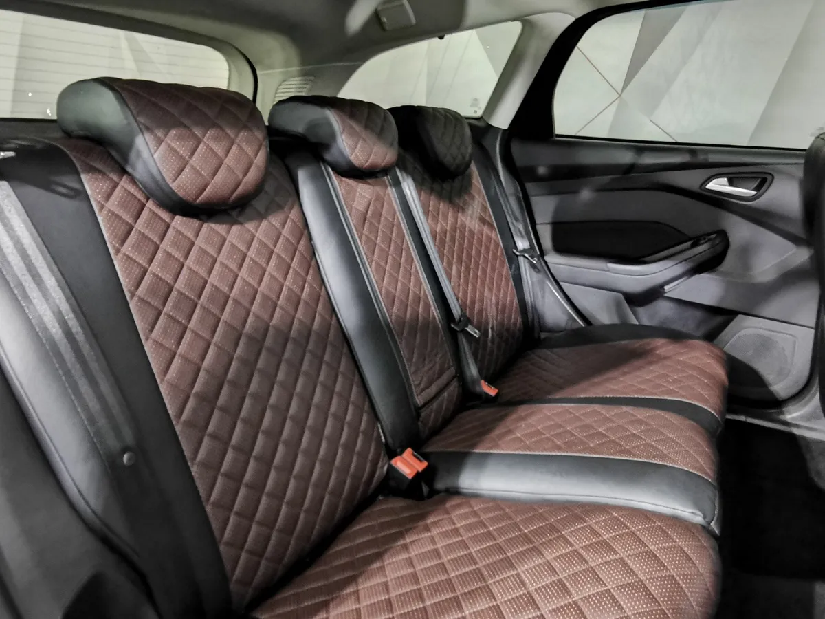 Ford Focus 1.5 EcoBoost AT (150 л.с.) Titanium Серый в АВИЛОН. Слайд №17