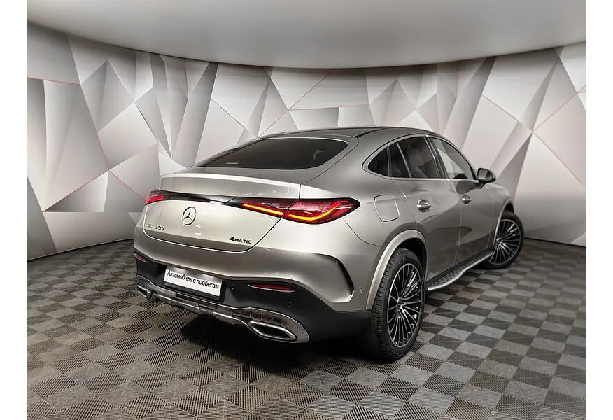 Mercedes-Benz GLC Купе 300 9G-TRONIC 4MATIC (272 л.с.) Серый в АВИЛОН. Слайд №2