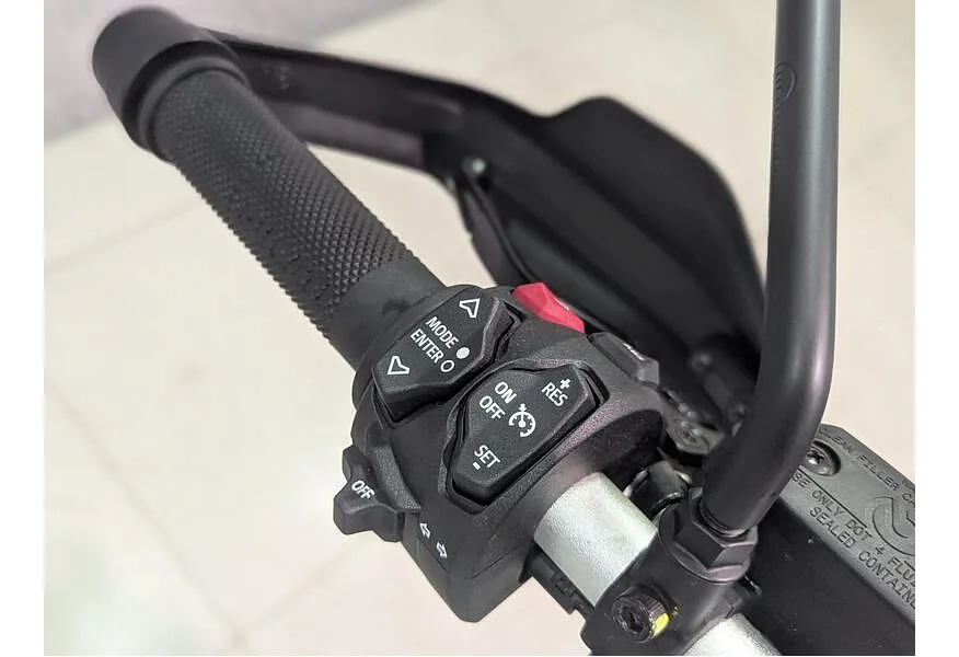 Ducati DesertX 937 см³ (110 л.с.) (110) 937 Белый в АВИЛОН. Слайд №11