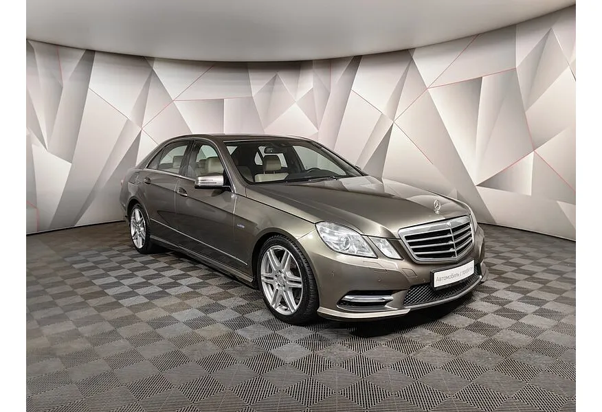 Mercedes-Benz E-Класс E 300 7G-Tronic Plus (231 л.с.) Серый в АВИЛОН. Слайд №3 Mercedes-Benz E-Класс E 300 7G-Tronic Plus (231 л.с.) Серый в АВИЛОН. Слайд №3