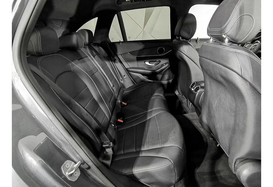 Mercedes-Benz GLC 250 d 9G-TRONIC 4MATIC (204 л.с.) Особая серия Серый в АВИЛОН. Слайд №17