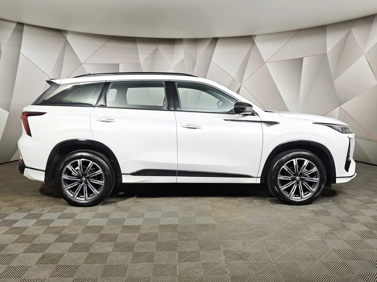 Changan CS75PLUS 2.0 AT (223 л.с.) Comfort Белый в АВИЛОН. Слайд №6