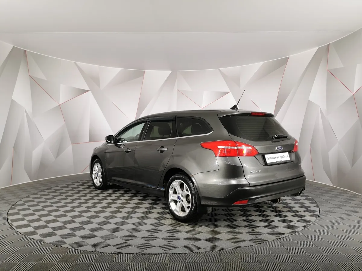 Ford Focus 1.5 EcoBoost AT (150 л.с.) Titanium Серый в АВИЛОН. Слайд №4