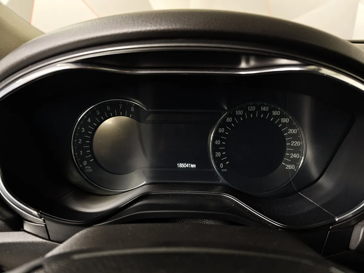 Ford Mondeo 2.5 AT (149 л.с.) Titanium Черный в АВИЛОН. Слайд №18