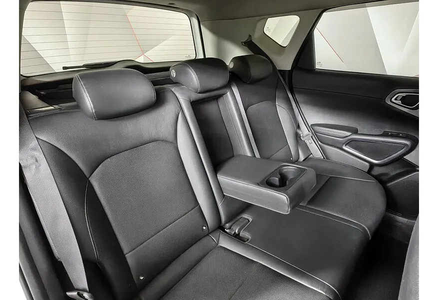 Kia Soul 2.0 MPI AT (150 л.с.) Premium Белый в АВИЛОН. Слайд №17