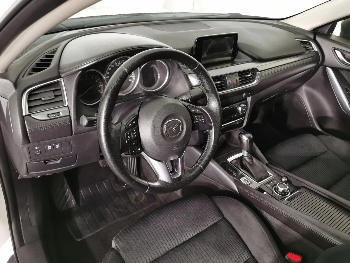 Mazda 6 2.0 SKYACTIV-G AT (150 л.с.) Белый в АВИЛОН. Слайд №18