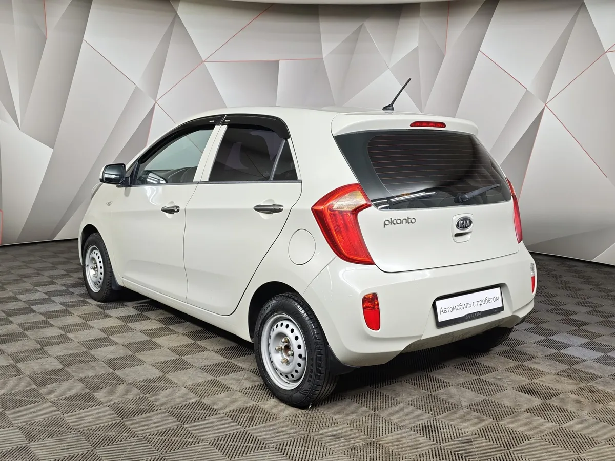 Kia Picanto 1.3 AT (85 л.с.) Бежевый в АВИЛОН. Слайд №4