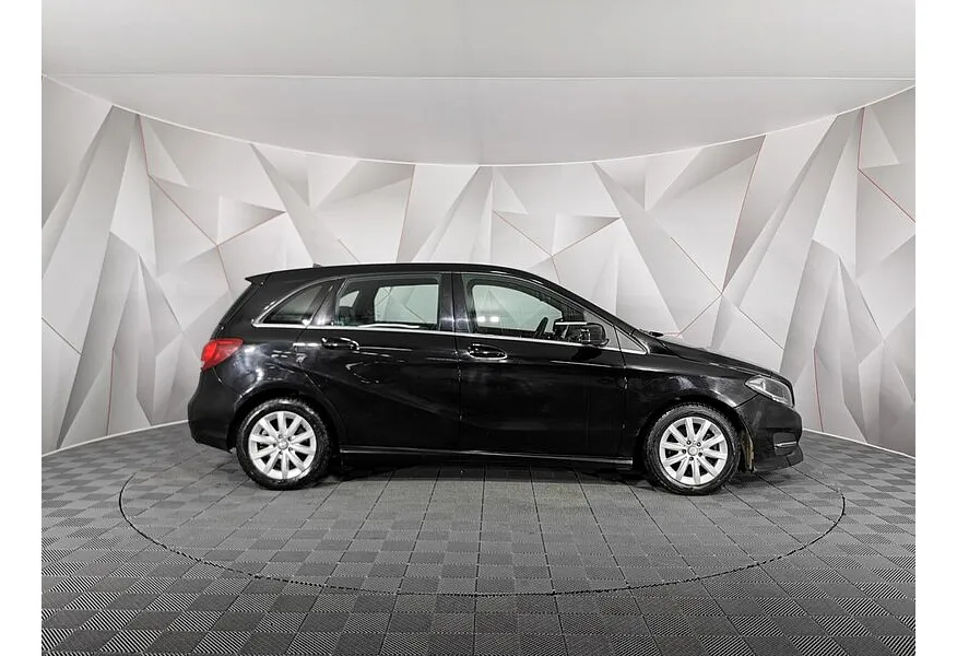 Mercedes-Benz B-Класс B 180 CDI 7G-DCT (109 л.с.) Черный в АВИЛОН. Слайд №6