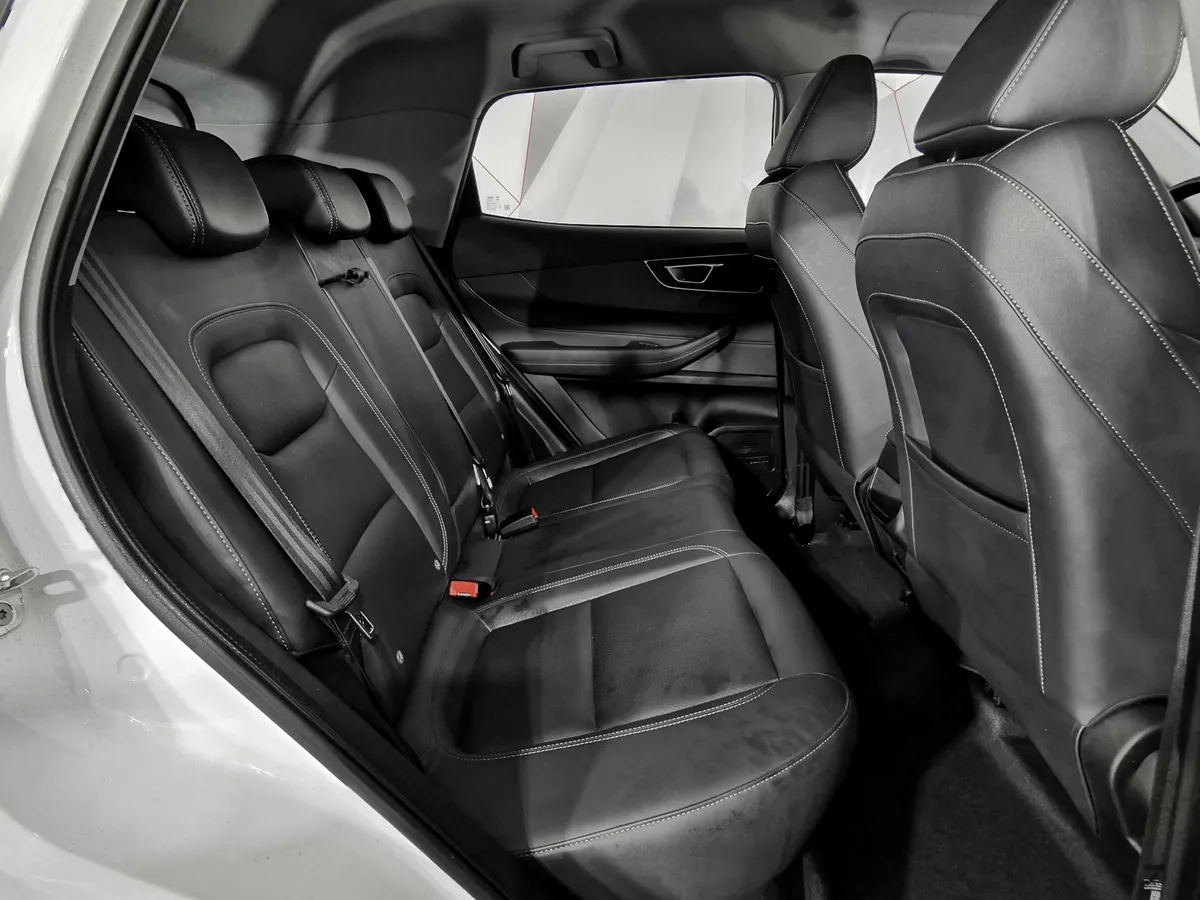 Chery Tiggo 4 Pro 1.5 MT (113 л.с.) Action Белый в АВИЛОН. Слайд №16