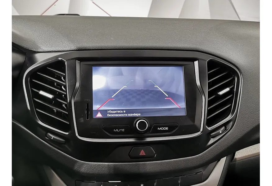 ВАЗ (Lada) Vesta 1.8 AMT (122 л.с.) Белый в АВИЛОН. Слайд №13