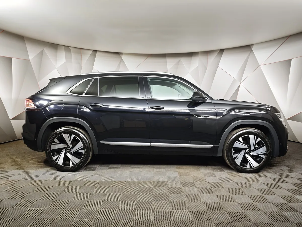 Volkswagen Teramont X 2.0 7DSG AWD (220 л.с.) Top Черный в АВИЛОН. Слайд №6