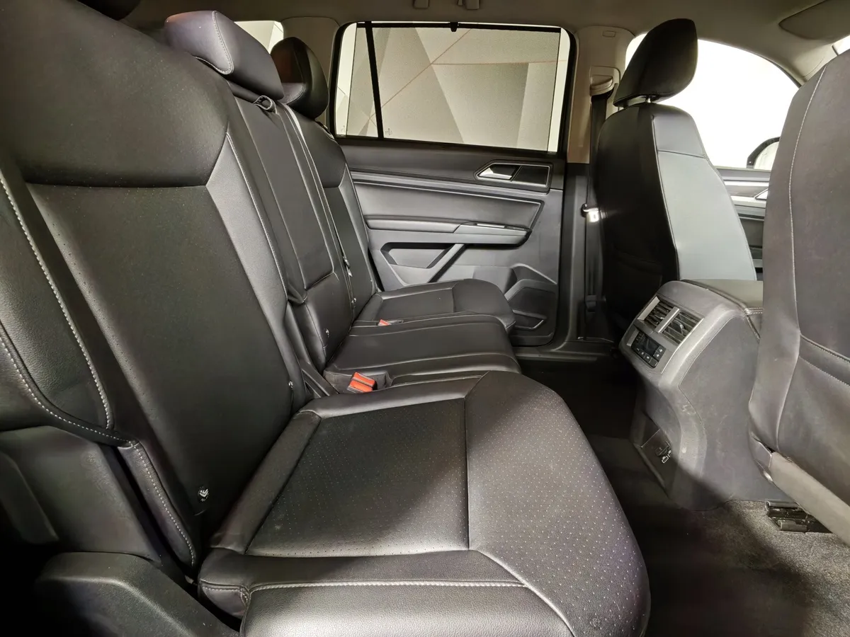 Volkswagen Teramont 2.0T AT 4Motion (220 л.с.) Status Серый в АВИЛОН. Слайд №15