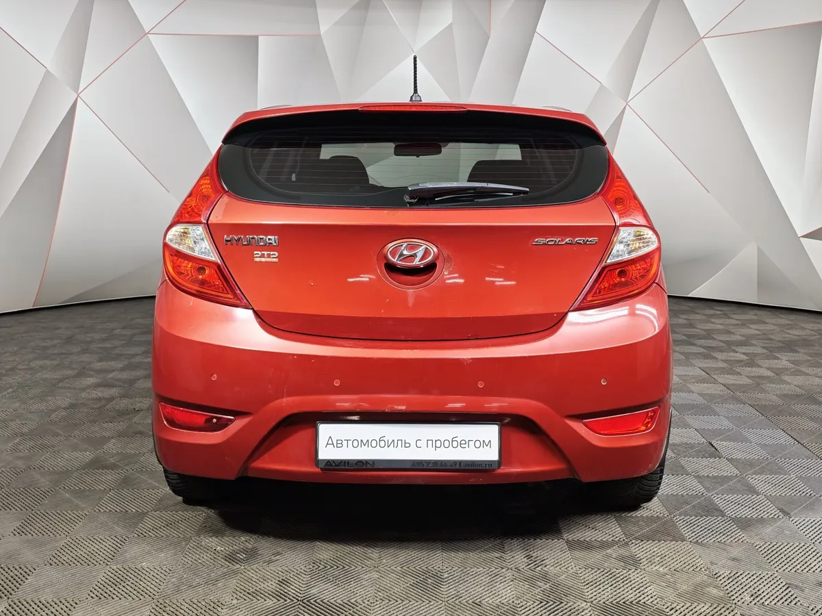 Hyundai Solaris 1.6 AT (123 л.с.) Comfort Красный в АВИЛОН. Слайд №8