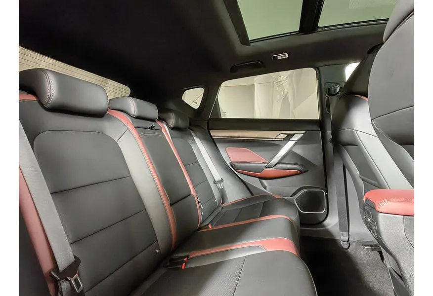 Geely Coolray 1.5T 7DCT 2WD (150 л.с.) Flagship Белый в АВИЛОН. Слайд №15