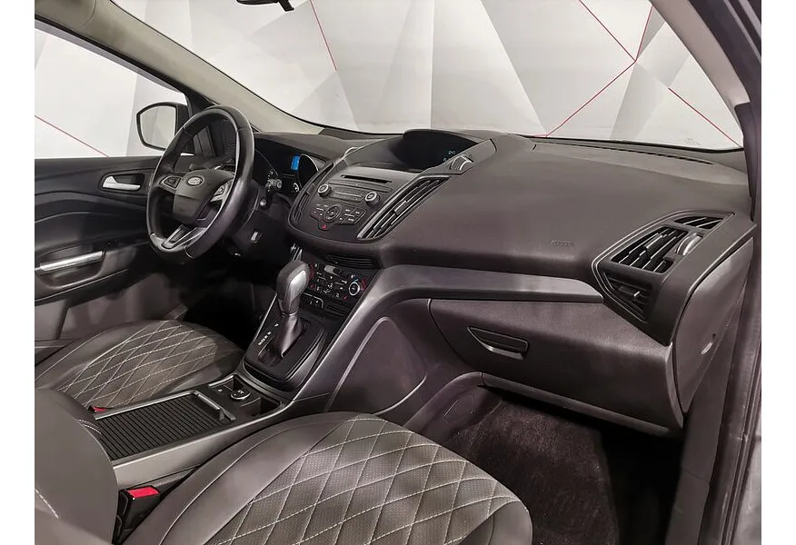 Ford Kuga 2.5 AT (150 л.с.) Серый в АВИЛОН. Слайд №12 Ford Kuga 2.5 AT (150 л.с.) Серый в АВИЛОН. Слайд №12