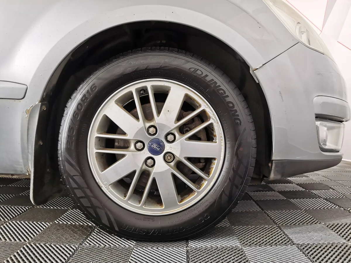 Ford Galaxy 2.0 MT (145 л.с.) Серый в АВИЛОН. Слайд №9