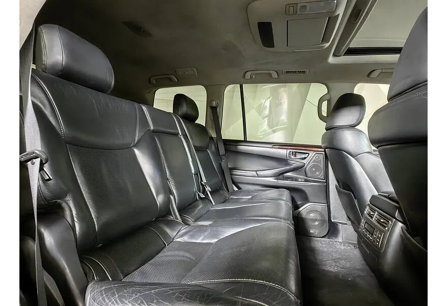 Lexus LX 570 AT (367 л.с.) Черный в АВИЛОН. Слайд №15