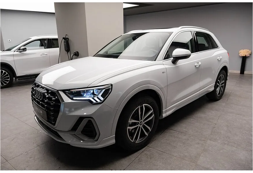 АВИЛОН - Audi Q3 2.0 40 TFSI (186 л.с.) Fashion Dynamic Edition Белый - slide 9417617