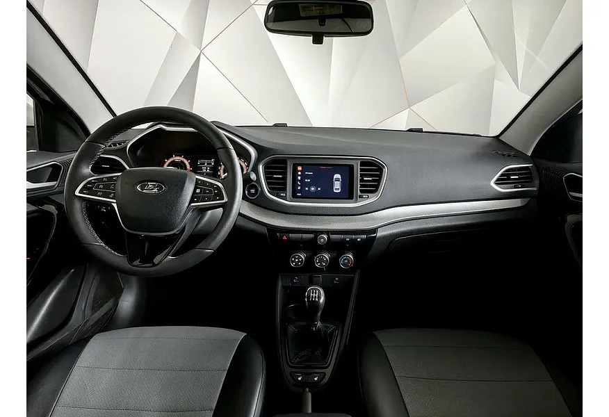 ВАЗ (Lada) Vesta 1.6 MT (106 л.с.) Белый в АВИЛОН. Слайд №13