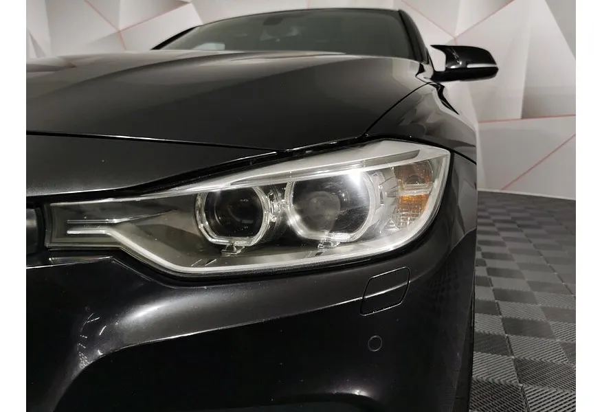 BMW 3 серия 320i xDrive AT (184 л.с.) Черный в АВИЛОН. Слайд №10