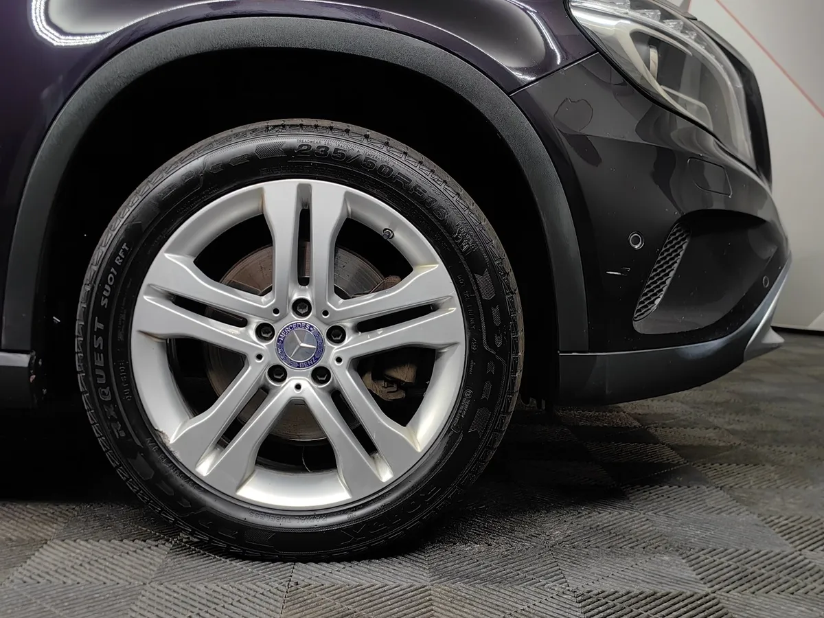 Mercedes-Benz GLA 250 7G-DCT 4MATIC (211 л.с.) Особая серия Фиолетовый в АВИЛОН. Слайд №9