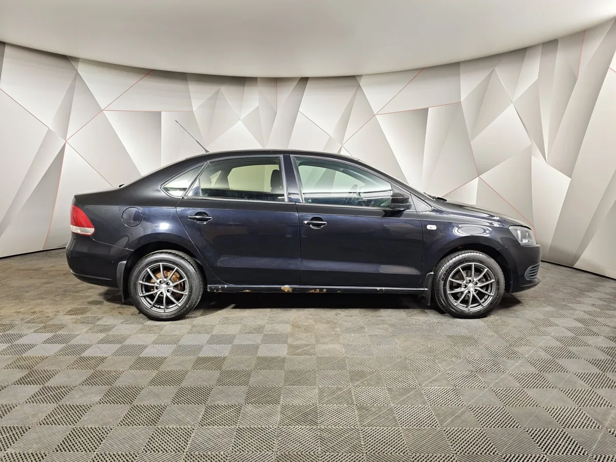 Volkswagen Polo 1.6 Tiptronic (105 л.с.) Черный в АВИЛОН. Слайд №6