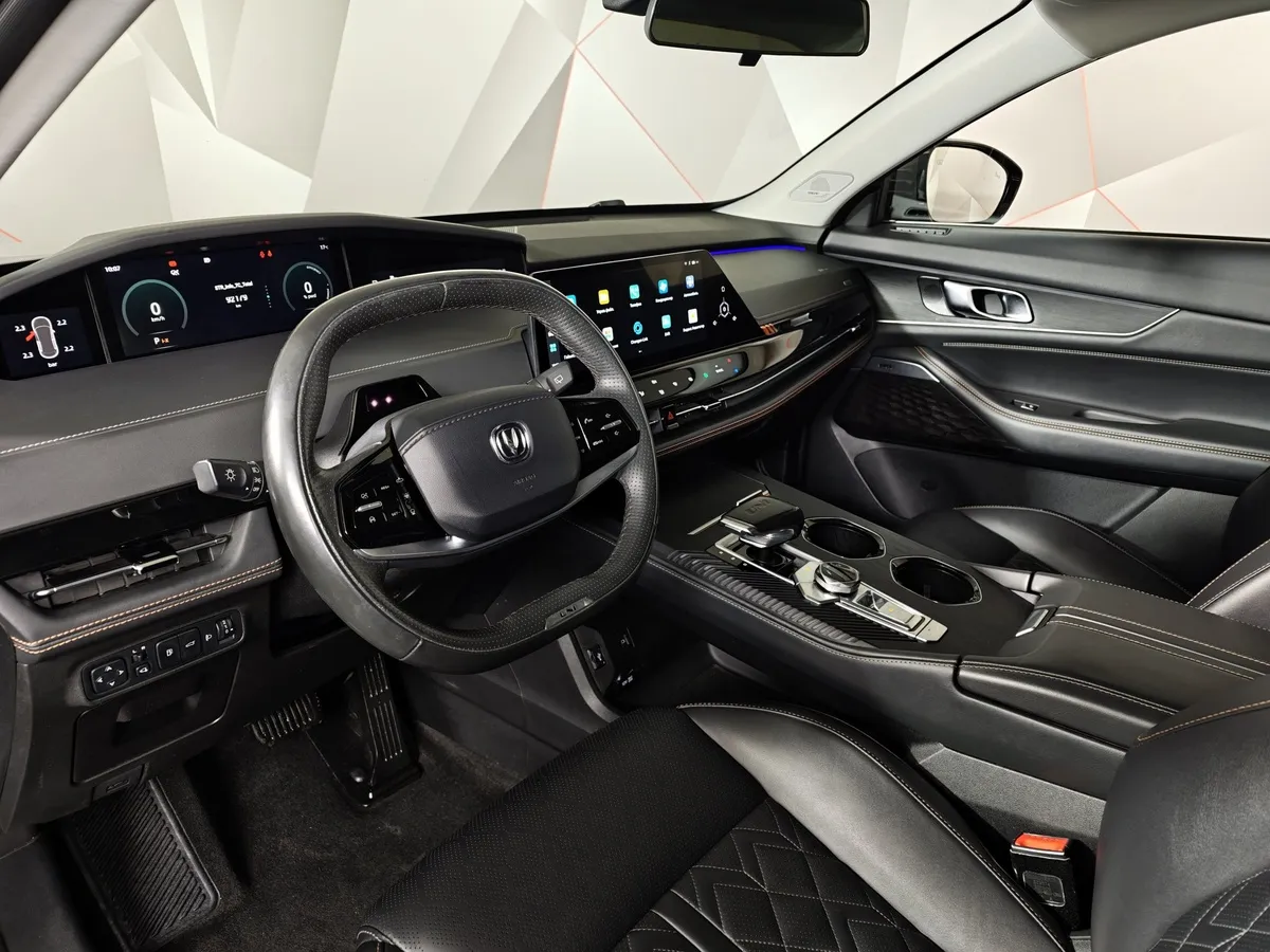 Changan UNI-K iDD 1.5T AT (316 л.с.) Premium Серый в АВИЛОН. Слайд №18