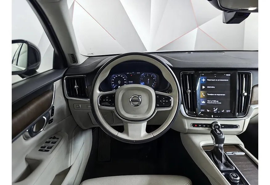 Volvo S90 2.0 T4 Drive-E AT (190 л.с.) Inscription Черный в АВИЛОН. Слайд №20