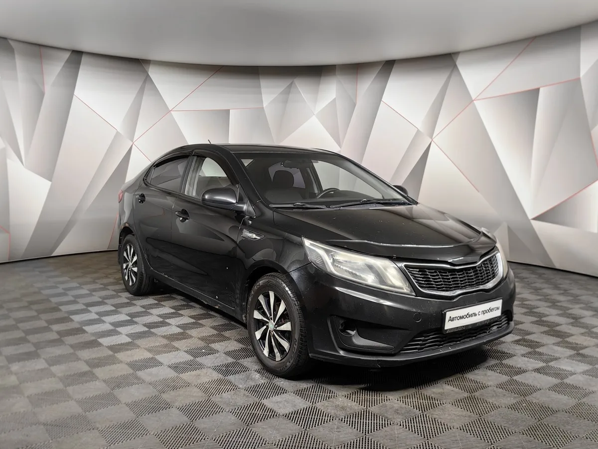 Kia Rio 1.4 MT (107 л.с.) Comfort Черный в АВИЛОН. Слайд №3