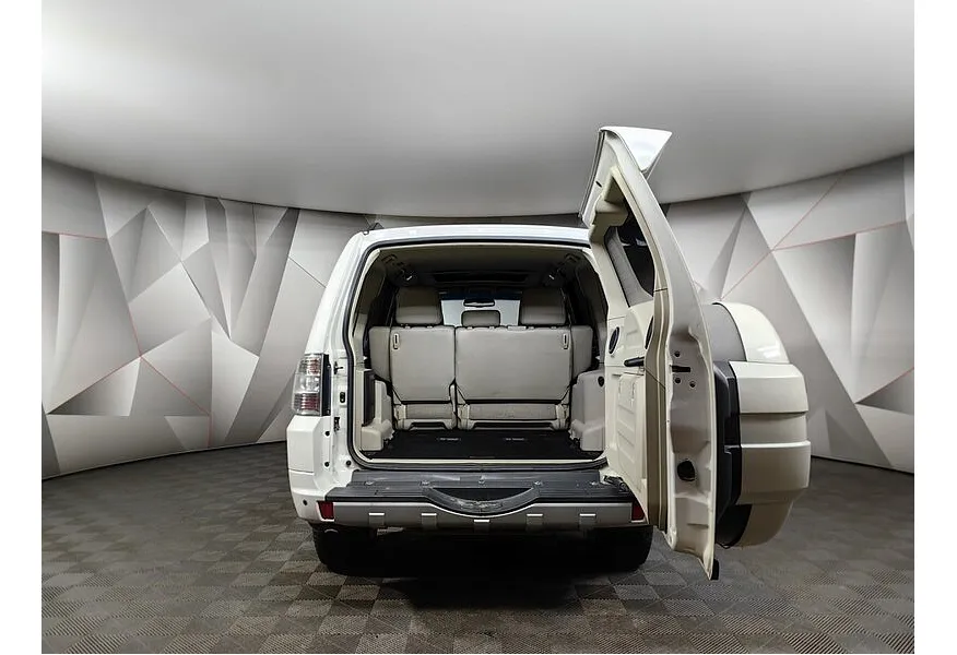 Mitsubishi Pajero 3.5 AT AWD (189 л.с.) Белый в АВИЛОН. Слайд №12 Mitsubishi Pajero 3.5 AT AWD (189 л.с.) Белый в АВИЛОН. Слайд №12