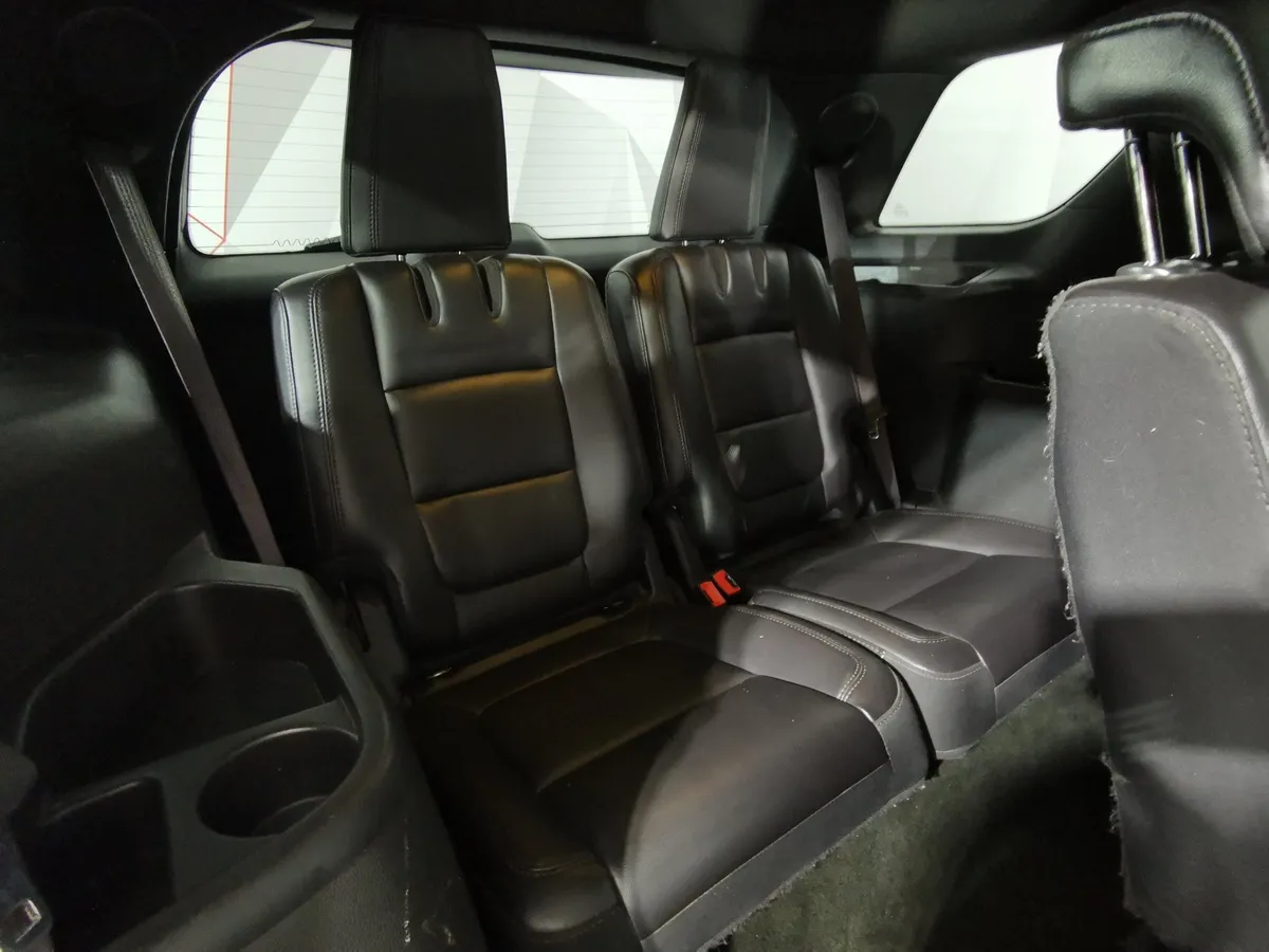 Ford Explorer 3.5 SelectShift 4WD (294 л.с.) Белый в АВИЛОН. Слайд №21